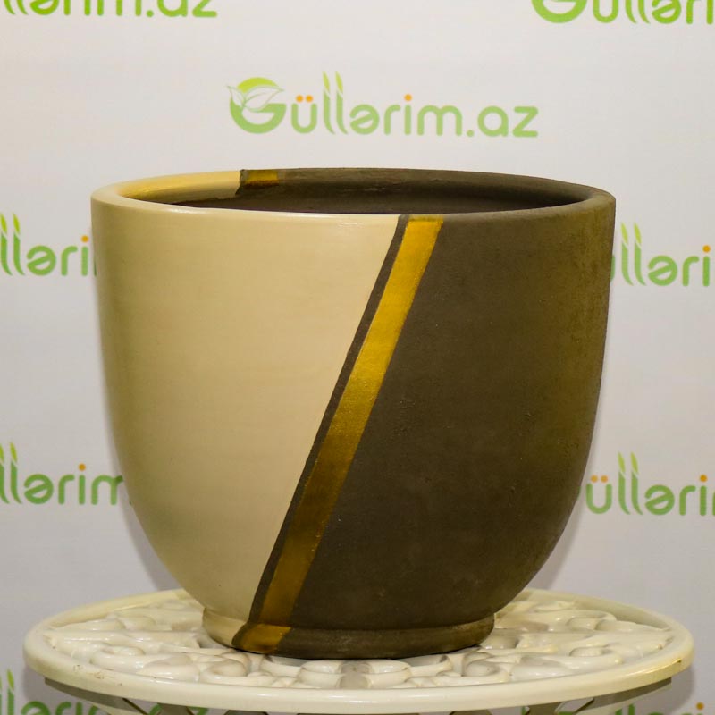 Saxsı dibçək (əl işi)